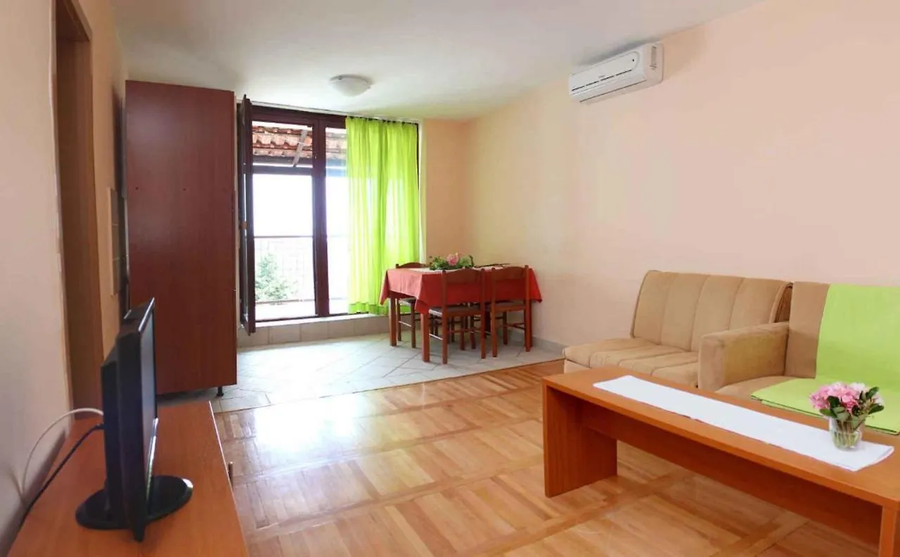 Apartments In Pavicini - Istrien 40814 0*,  Croatia